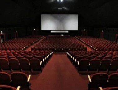 Σε ηλικία 92 ετών έφυγε από τη ζωή η γνωστή ηθοποιός Charlotte Rae (φωτο- βίντεο)